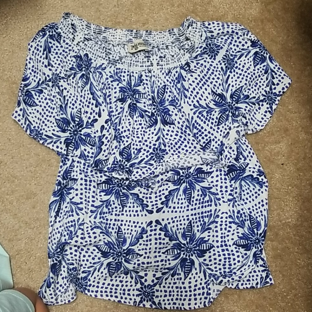 Mumu shoulder top